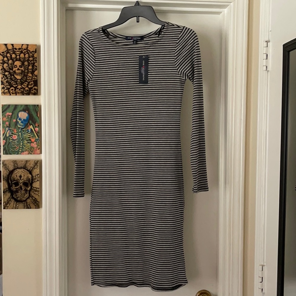 Long sleeve black and gray striped dress - Picture 1 of 2